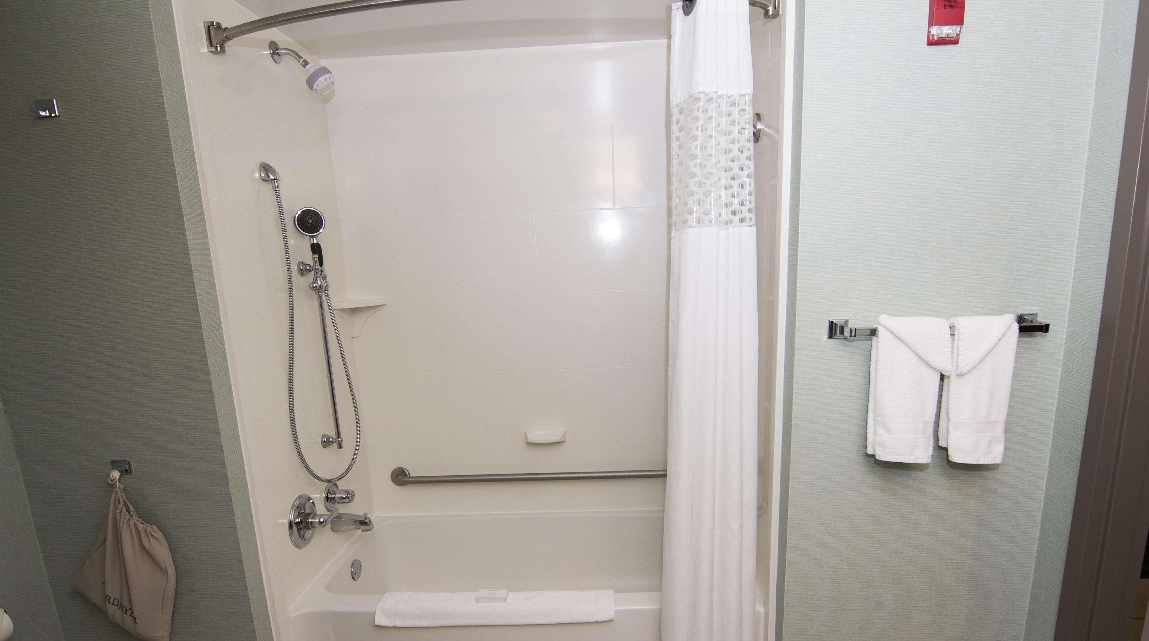 Hampton Inn & Suites By Hilton St. John'S Airport Exteriér fotografie