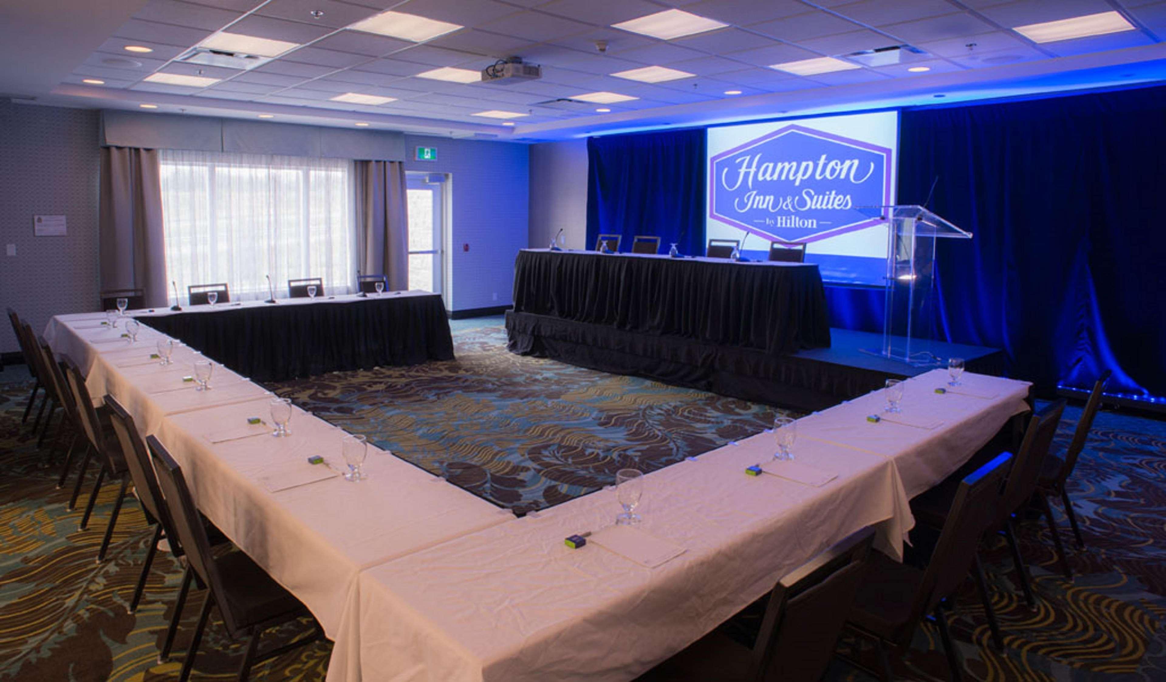 Hampton Inn & Suites By Hilton St. John'S Airport Exteriér fotografie