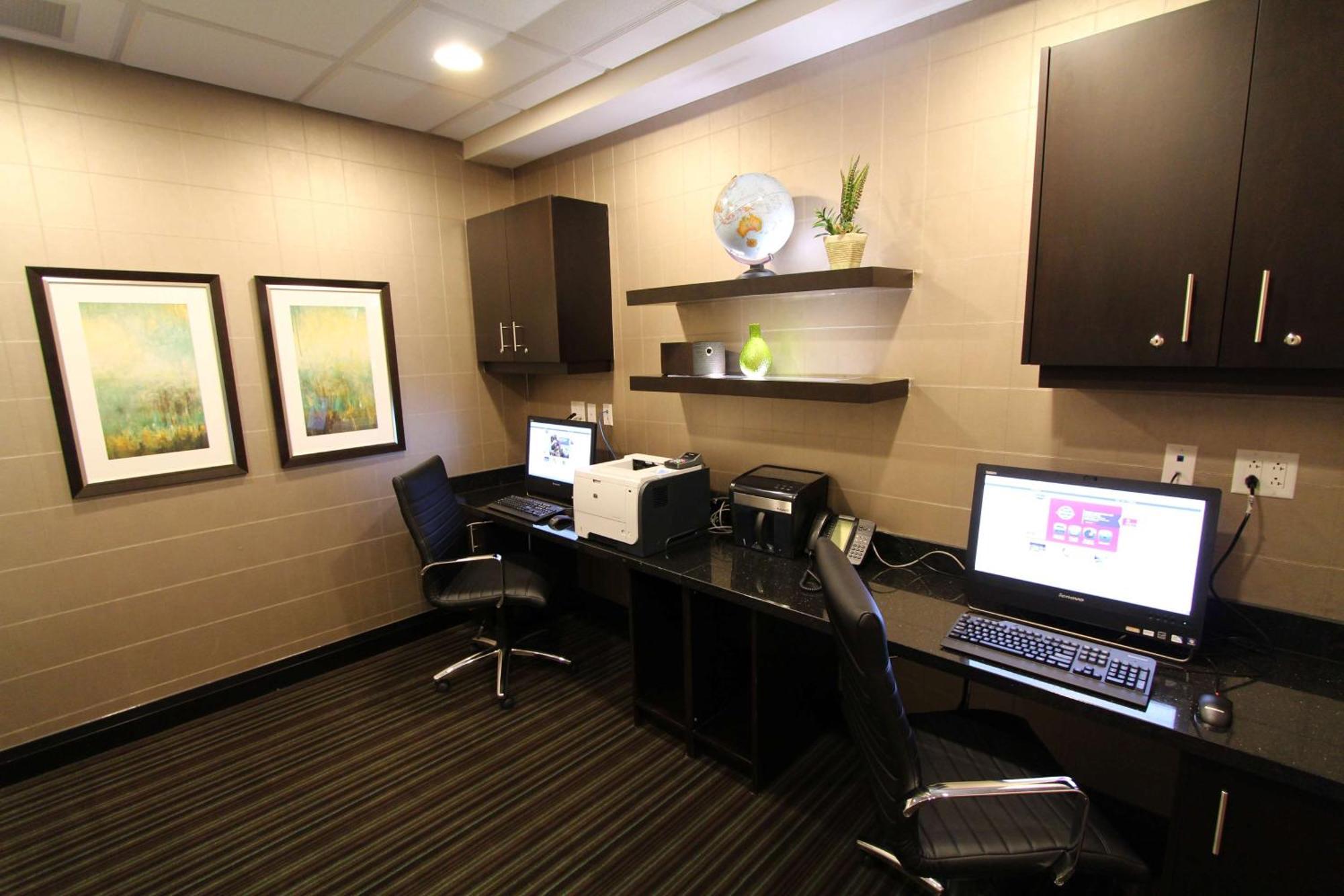 Hampton Inn & Suites By Hilton St. John'S Airport Exteriér fotografie