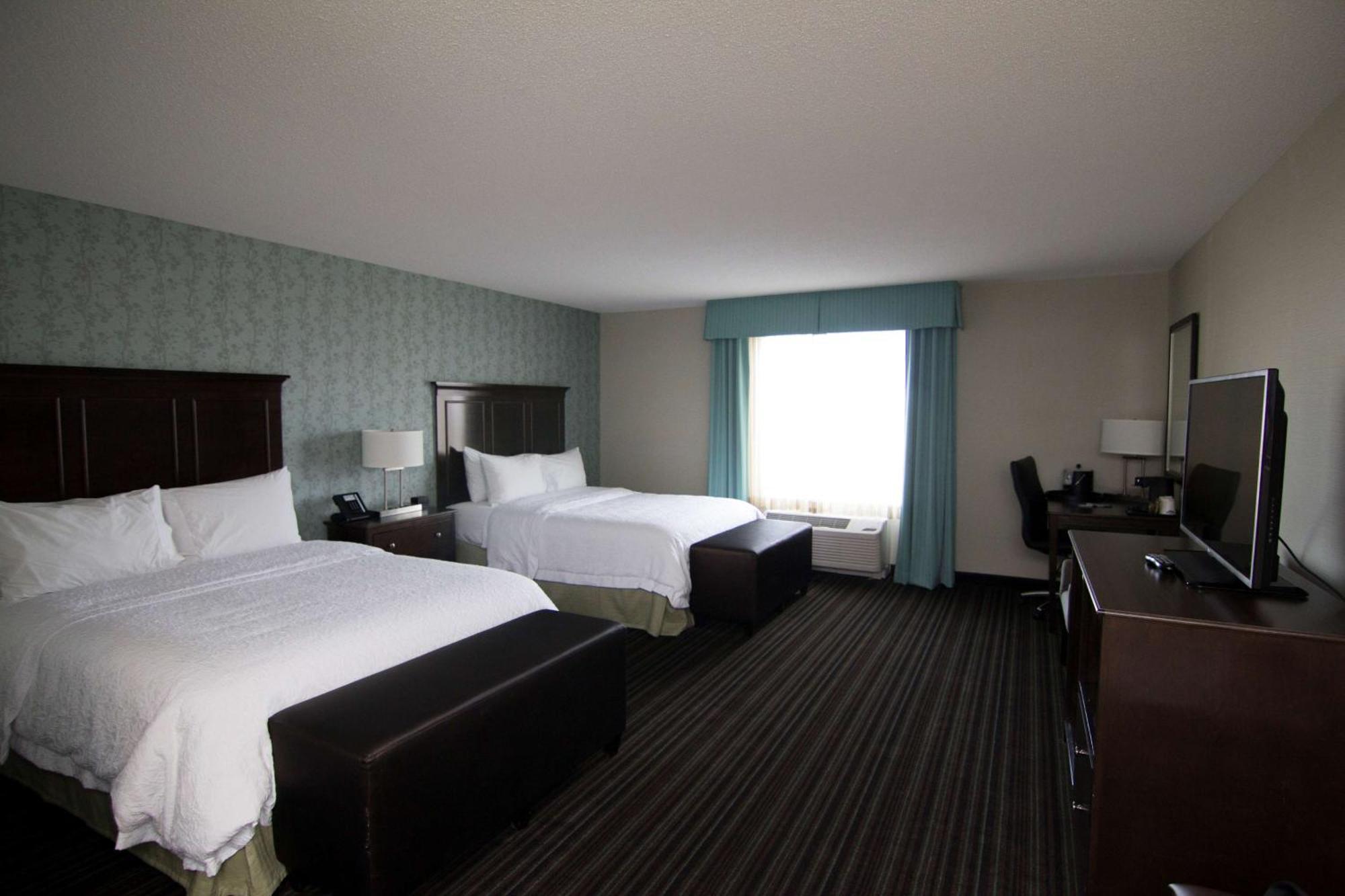 Hampton Inn & Suites By Hilton St. John'S Airport Exteriér fotografie